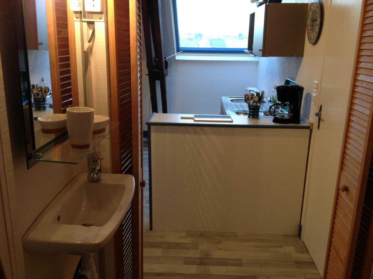 Studio Meuble Jacynthe Proche Le Havre - Etretat - Honfleur Saint-Romain-de-Colbosc Exteriör bild